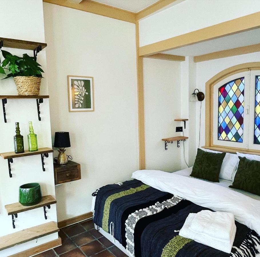 Toast By Night Bed & Breakfast ฮาร์เลม ภายนอก รูปภาพ